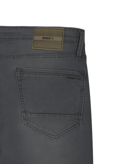 KNITTED COLORED JEANS <br> Vibrant - olive