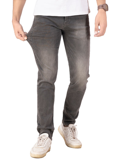 FRONT EMBROIDERY DETIAL JEANS <br> Motif - deep olive