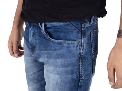 STRAIGHT FIT STRETCH JEANS <br> 713 - indigo