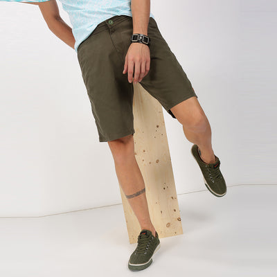 The Easy Shorts <br> in Olive