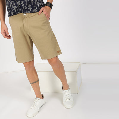 The Easy Shorts <br> in Camel