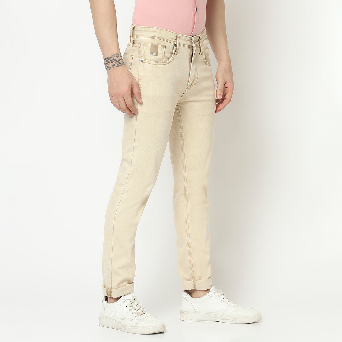 The Kolstad Jeans in Beige